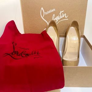 Christian Louboutin So Kate Nude 37.5